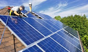 Service d'installation de photovoltaïque et tuiles photovoltaïques à Pradines